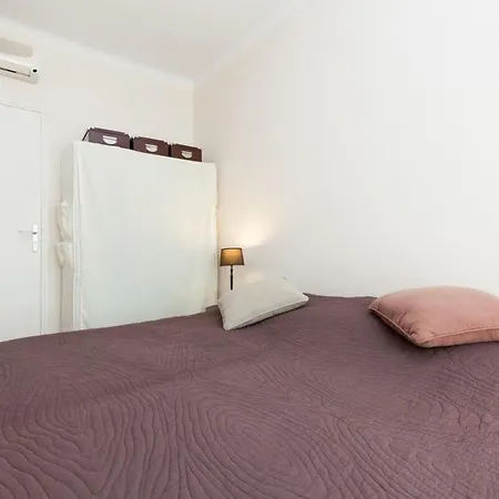 Apartmán 2-br In Center *