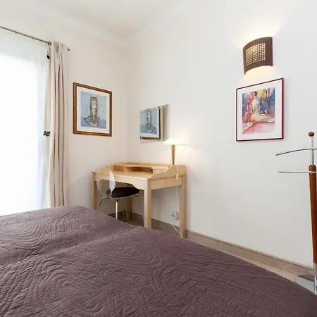 2-br In Center Apartmán *