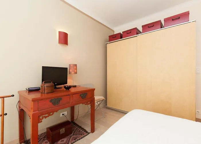 2-br In Center شقة كان